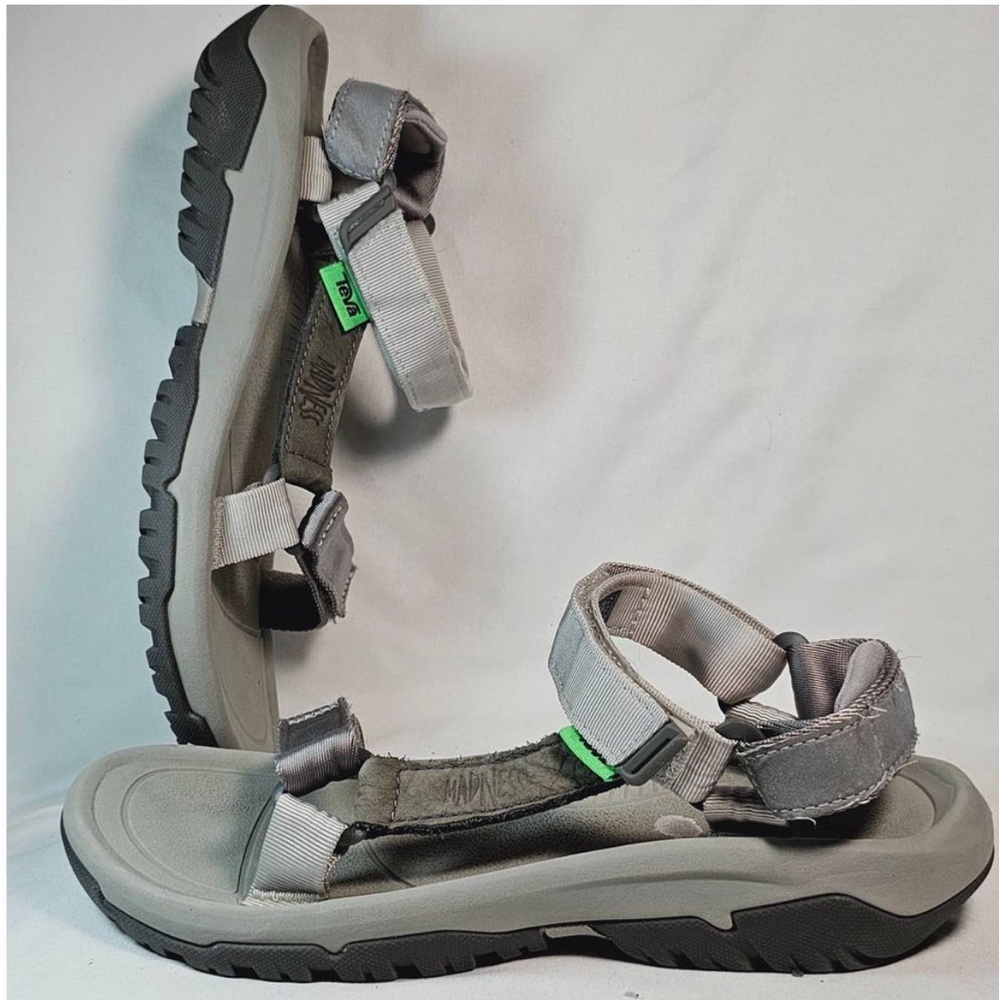 Grey Teva’s